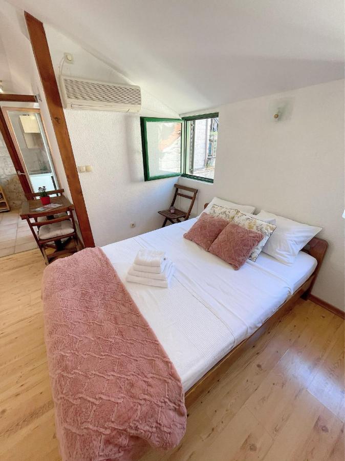 House Ivancic-Free Parking Trogir Luaran gambar
