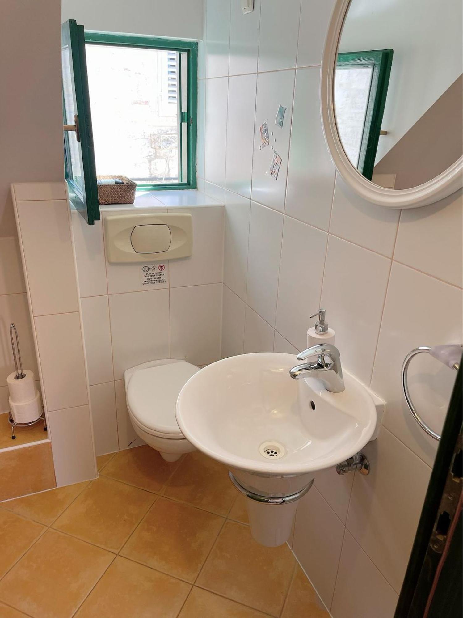 House Ivancic-Free Parking Trogir Bilik gambar